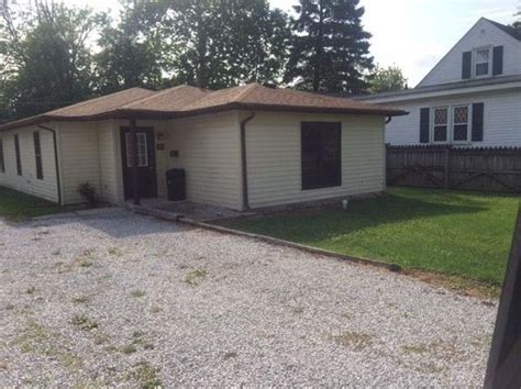 single family home built in 2018 that was last sold on 04172023. . Zillow plainfield indiana